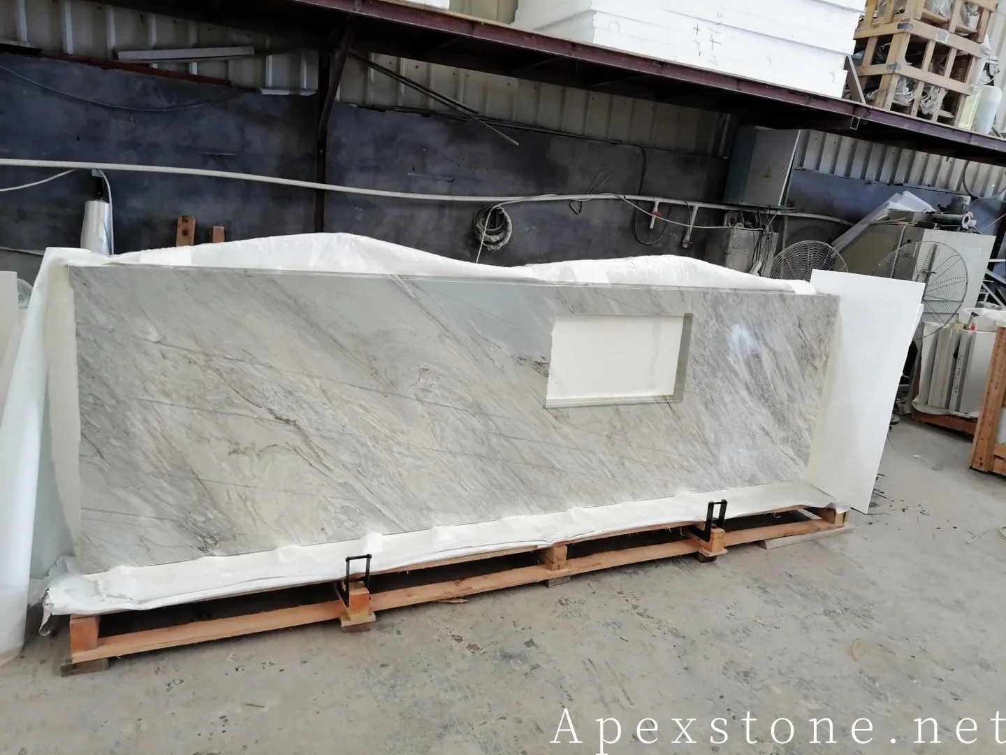 PalissandroAzzurroMarblescountertoppacking2260 PalissandroAzzurroMarblescountertoppacking2260
