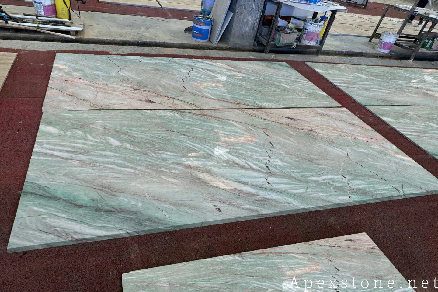 AlexandritaFantasyQuartzitehoneycombwallpanels201 AlexandritaFantasyQuartzitehoneycombwallpanels201